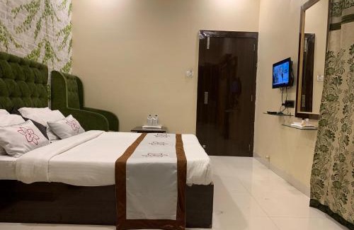 Nagpur Hotel | JK Rooms 126 Parashar Legacy - Opp Railway Station