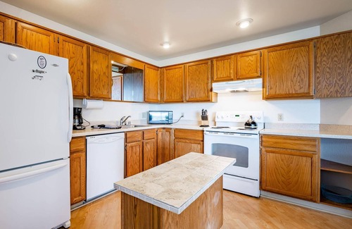 Birch Bay Condo | JL 1107: Sunsets at their Finest in this Lovely 2 bedroom, Water view!
