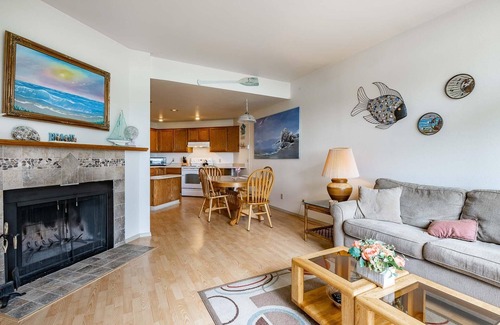 Birch Bay Condo | JL 1107: Sunsets at their Finest in this Lovely 2 bedroom, Water view!