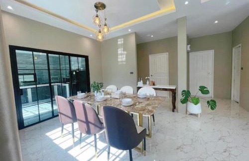 Nakhon Si Thammarat Villa | Jm poolvilla