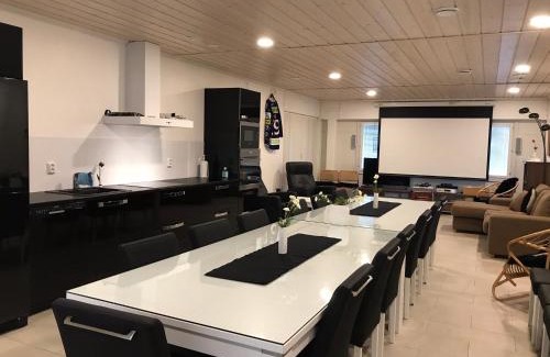 Tuuri Apartment | JM Rally Parc Ferme Rallimuseo