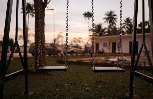 Champakulam Bed & Breakfast | JMJ Riverview Homestay