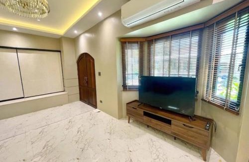 Pak Nakhon Villa | Jmpoolvilla