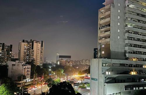 Sector 51 Apartment | JNS Roost