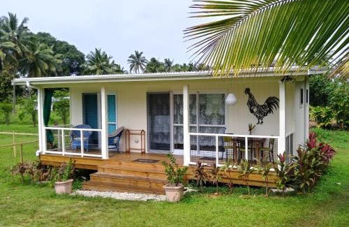 Matavera House | JO's Farmstay-charming holiday farm close to famous Muri Beach