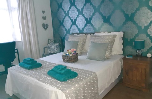 Whitefoot House | Joanne's Joint