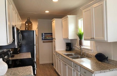 Venice House | Joat 2 - Spacious Houseboat Sleeps 9-12