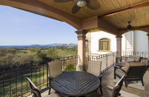 Playa Conchal Apartment | Jobo 7 Luxury Penthouse - Reserva Conchal