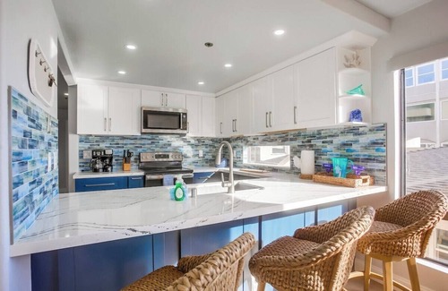 Crown Point Condo | Joey`s Riviera Villa: renovated! new photos!