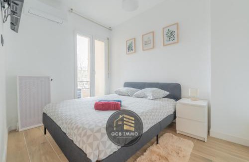 Quartier Exposition-Bajatiere Apartment | Joffre T2 centre ville - Climatisation - TV 120cm