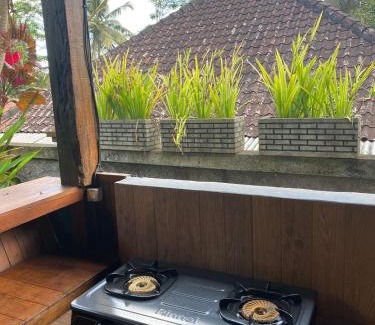 Tampaksiring Villa | JOGLo D'bukit