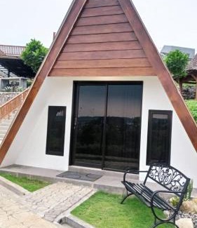 Semarang Hotel | Joglo Kumpul Resort