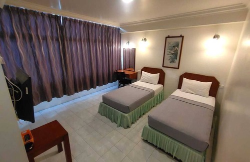 Taman Melaka Raya Hotel | Johan Travellers Lodge