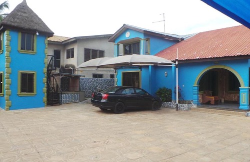 Teshie House | JohAnn Western Guesthouse