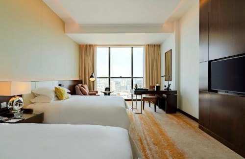 Kivukoni Hotel | Johari Rotana