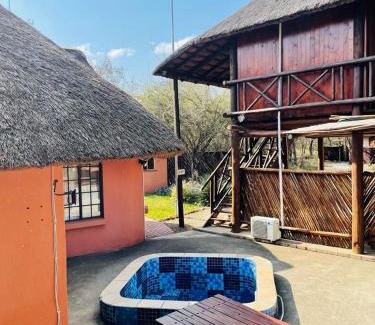 Marloth Park Ski Chalet | John and Noleen's place