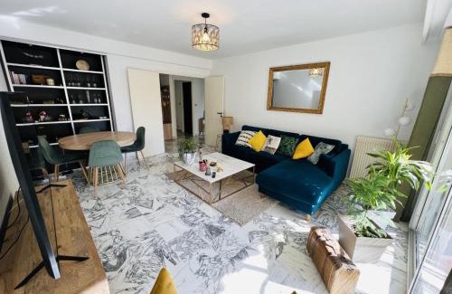 Quartier du Port House | John Homestay Room in Nice
