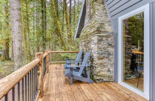 Rhododendron House | John Lake Lodge