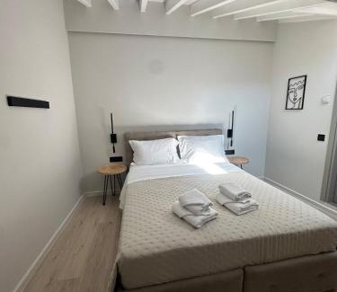 Plomari Apartment | John&Nansy Cozy Apartment 1