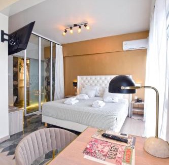 Chalcis Hotel | John's Hotel