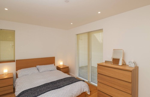 Monmouth Cottage | JOHN'S LOOKOUT, family friendly, with a garden in Monmouth