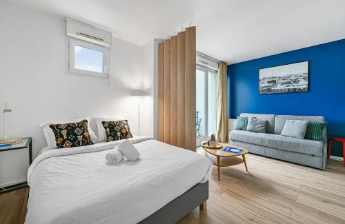 Issy-les-Moulineaux Apartment | Joie Paris Parc Expo - Issy Les Moulineaux