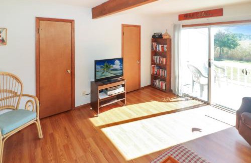 Deep Hole House | Joint Venture - Pet friendly & water views!
