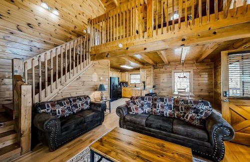 Pigeon Forge House | Jolene Jolene