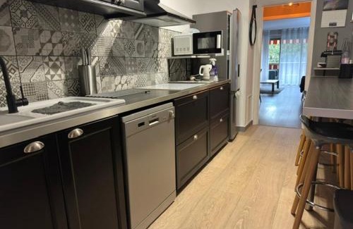 Mandelieu-La-Napoule Apartment | Joli 2 chambres - 3 piscines - 88 m2