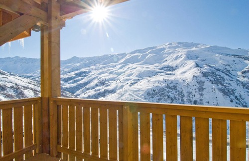 Valmeinier Condo | Joli Appart à 50m des pistes, cuisine privée