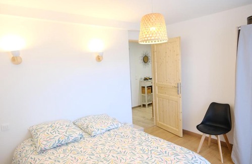 Err Apartment | Joli appartement 95 M2