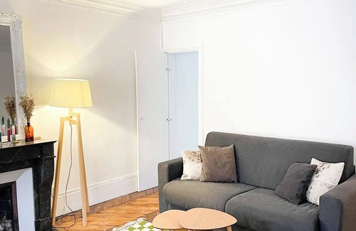 Epinettes Apartment | Joli Appartement au Coeur des Batignolles, Idéal Pour Sillonner Paris en Famille