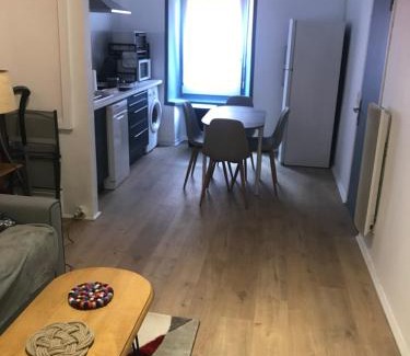 Binic Apartment | Joli appartement calme à Binic dans rue piétonne