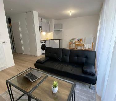 Bobigny Apartment | Joli appartement F2 Bobigny Métro proche Paris