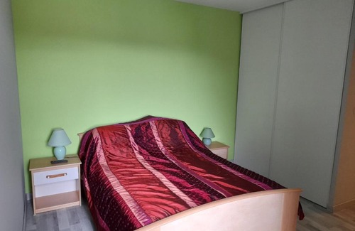 Villemoustaussou Apartment | Joli appartement,3min de Carcassonne, vue montagnes