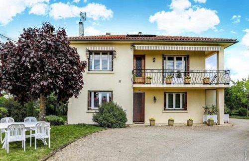 Gaillac Apartment | JOLI APPARTEMENT - PISCINE - 68m2 - GAILLAC