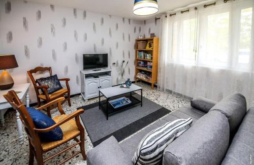 Gaillac Apartment | JOLI APPARTEMENT - PISCINE - 68m2 - GAILLAC