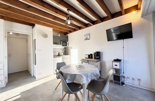 Locmariaquer Apartment | Joli duplex cocooning À 2 pas du port