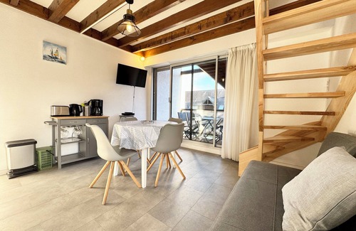 Locmariaquer Apartment | Joli duplex cocooning À 2 pas du port