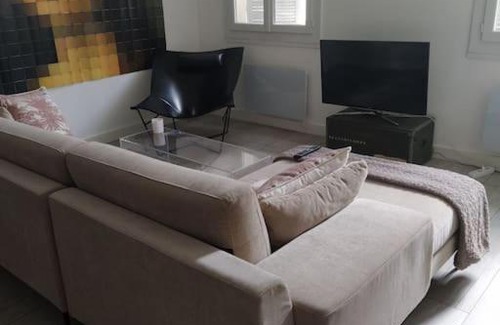 Palais de justice Apartment | joli