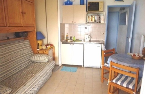 Cavalaire-sur-Mer Apartment | Joli Studio rez de Jardin Résidence Avec Piscine