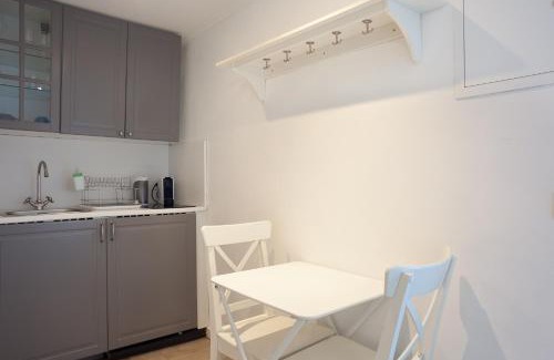 Saint-Zacharie Apartment | Joli studio romantique à St Zach