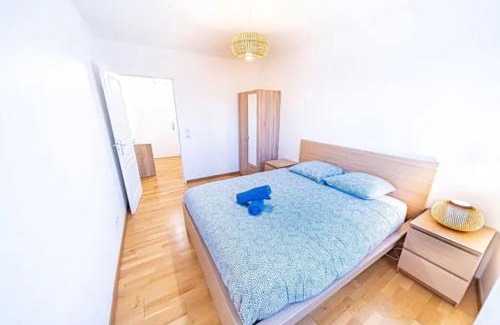 Villeurbanne Apartment | Joli T2 avec garage gratuit et balcon