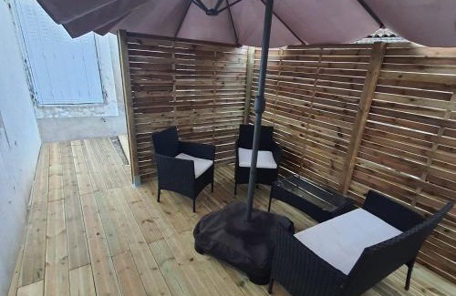 Saint-Pierre - Rene II - Bonsecours Apartment | Jolie 2 pièces avec terrasse jusqu'à 5 personnes Nancy centre