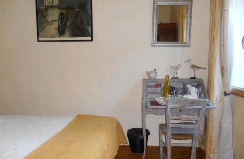 Asserac House | Jolie chambre entre mer et campagne