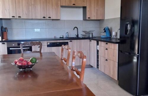 Saint-Saturnin-les-Apt House | Jolie Maison Familiale Dans le Luberon
