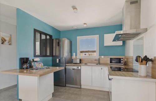 Saint-Vincent-sur-Jard House | Jolie maison pour 6 avec jardin