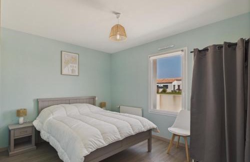 Saint-Vincent-sur-Jard House | Jolie maison pour 6 avec jardin