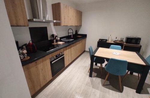 Clermont-Ferrand Apartment | Jolie maison Clermont Saint Jean