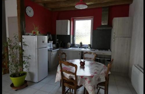 Buzancais House | Jolie maison de vacances Gîte des Ecureuils